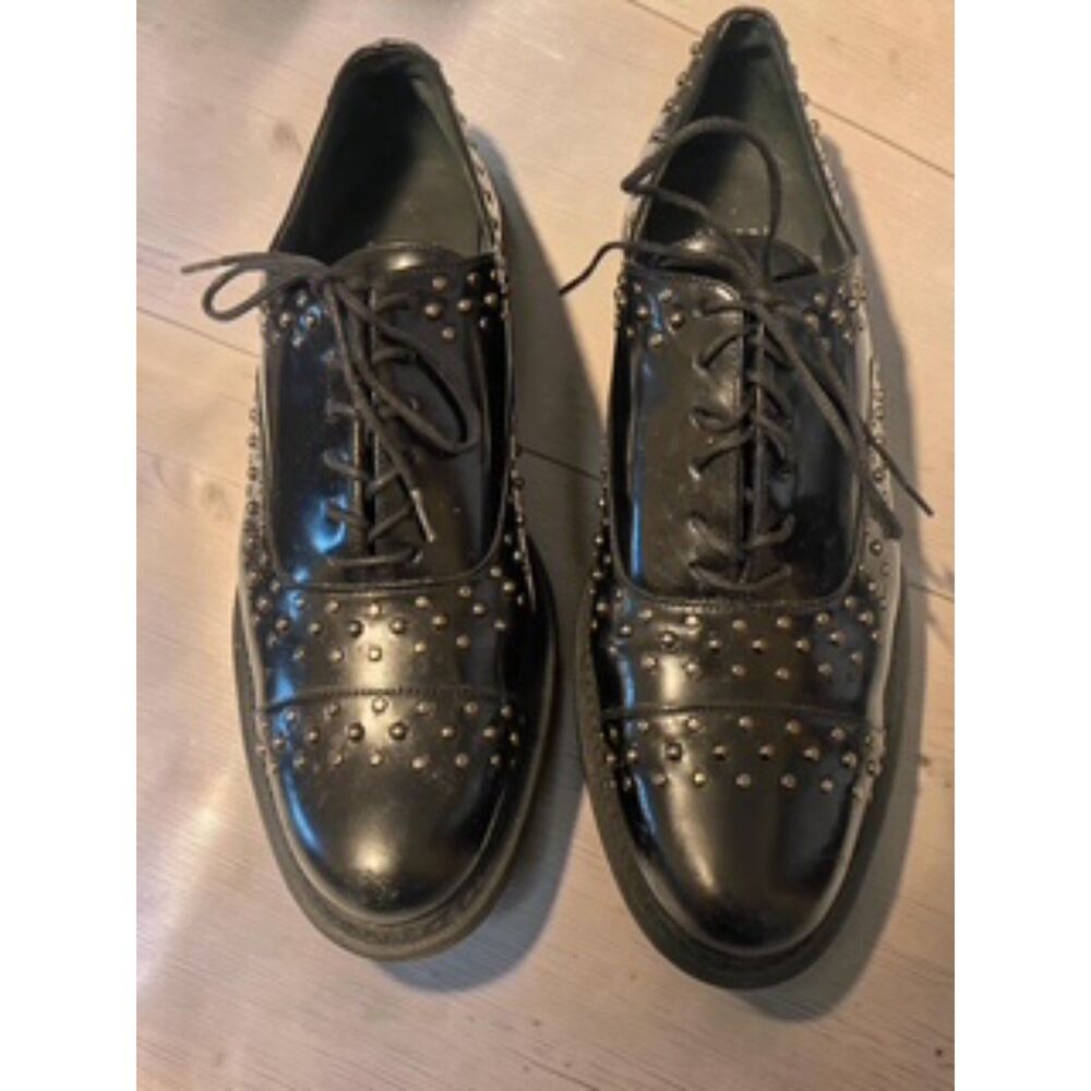 Stuart Weitzman Zealous Black Studded Platform Wedge Oxfords Women's Size 8